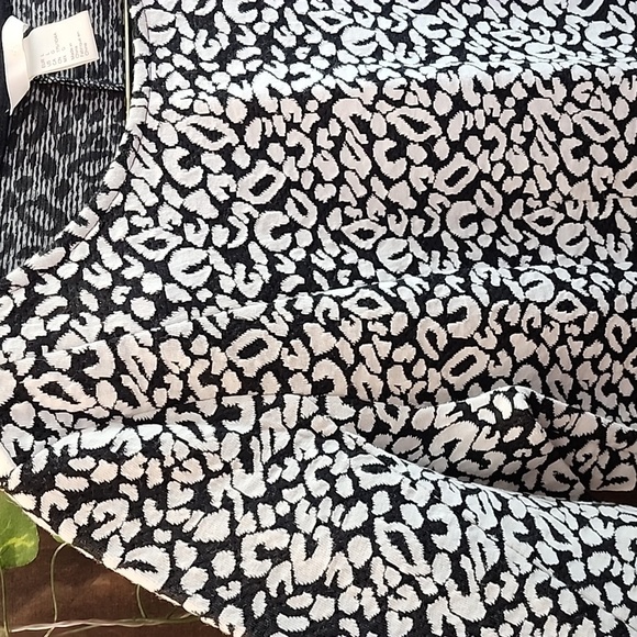 H&M Long Sleeve Dress Size L - Picture 3 of 7